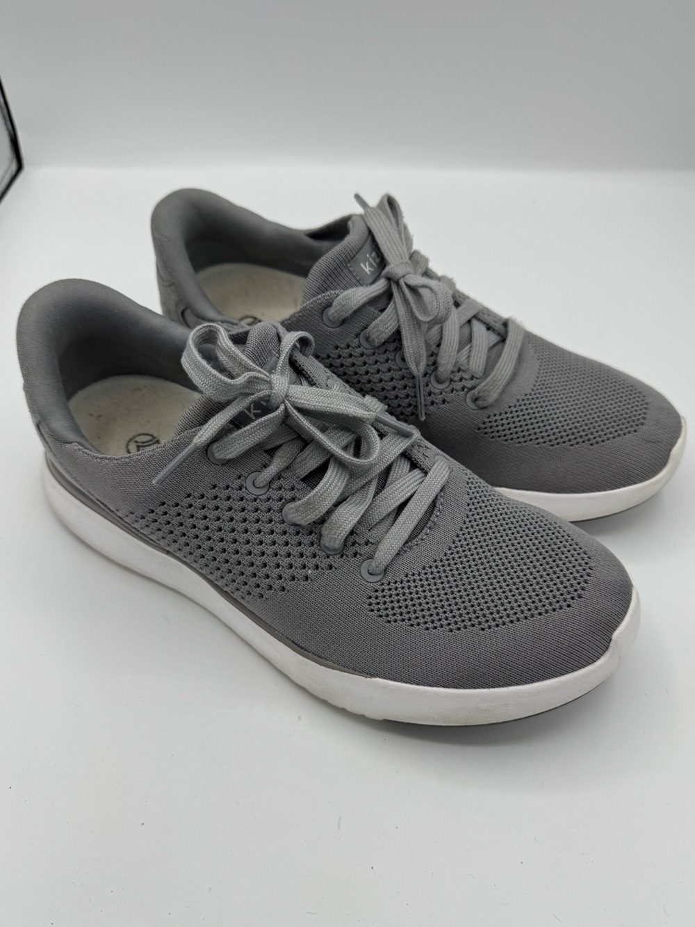 Kizik Lima The Hands Free Gray Slip On Sneaker Womens Size 7.5 Mens 6 travel
